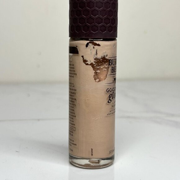 Burt’s Bees Goodness Glows Liquid Makeup Foundation 1010 Ivory (Fair) 1.0 oz - Picture 2 of 4